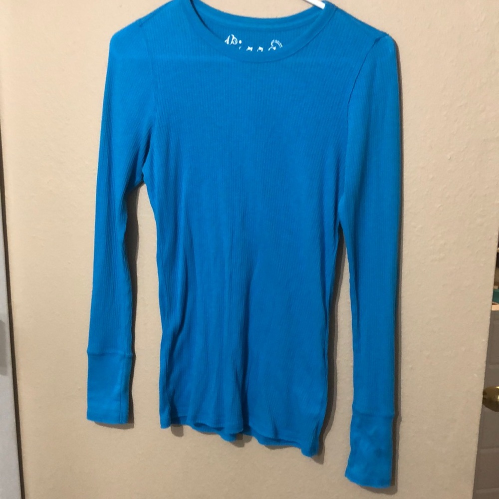 Long sleeve blue Kirra top